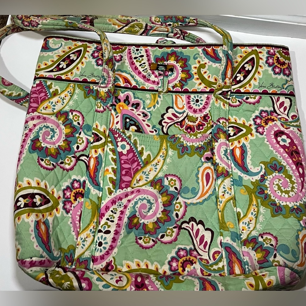 Vera Bradley Tutti Frutti Paisley Greem 
Large Tote, ( straps worn)